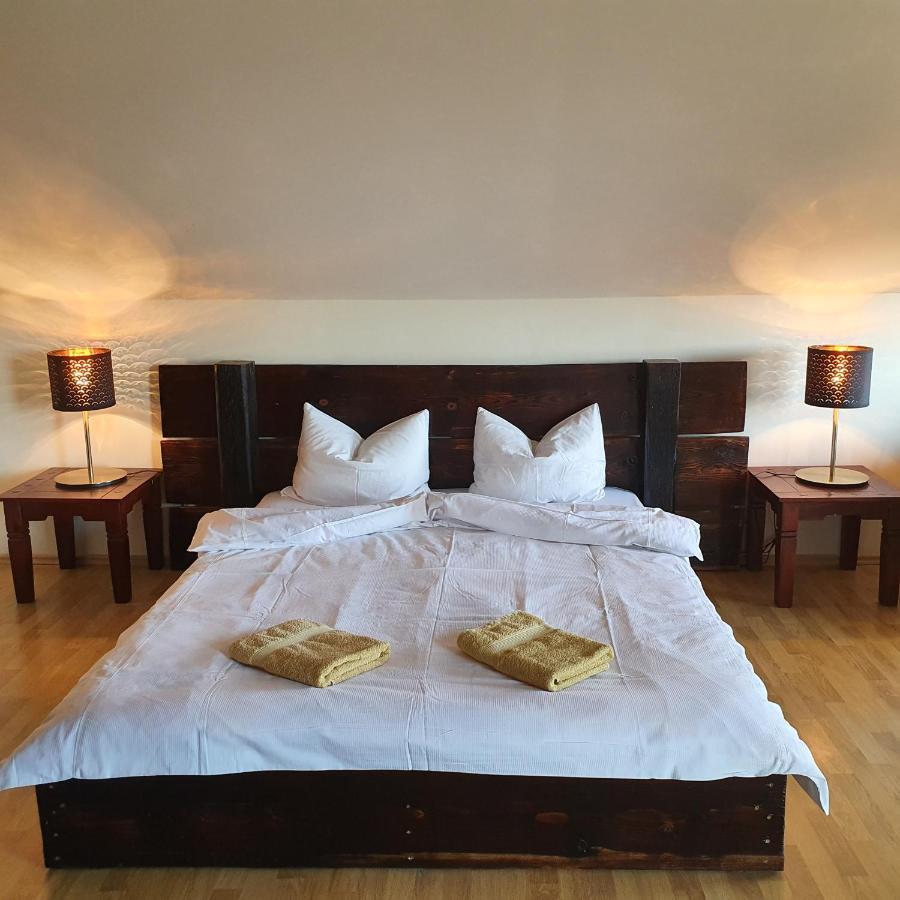 De La Lugas 3* Oradea