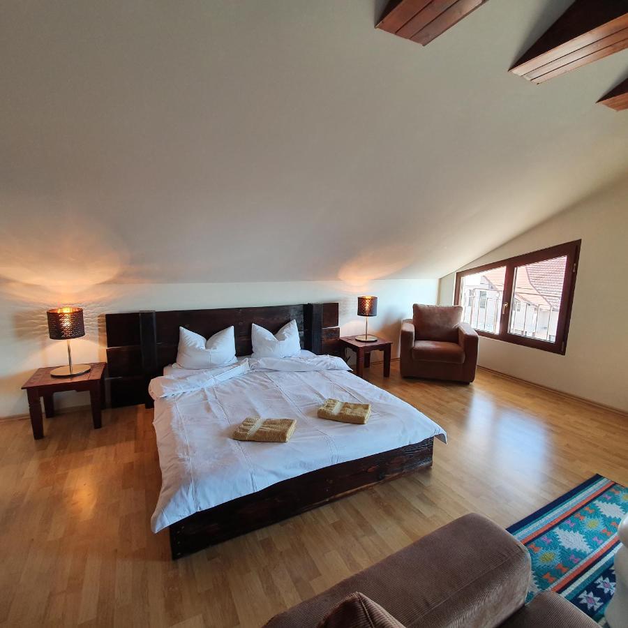 De La Lugas 3* Oradea