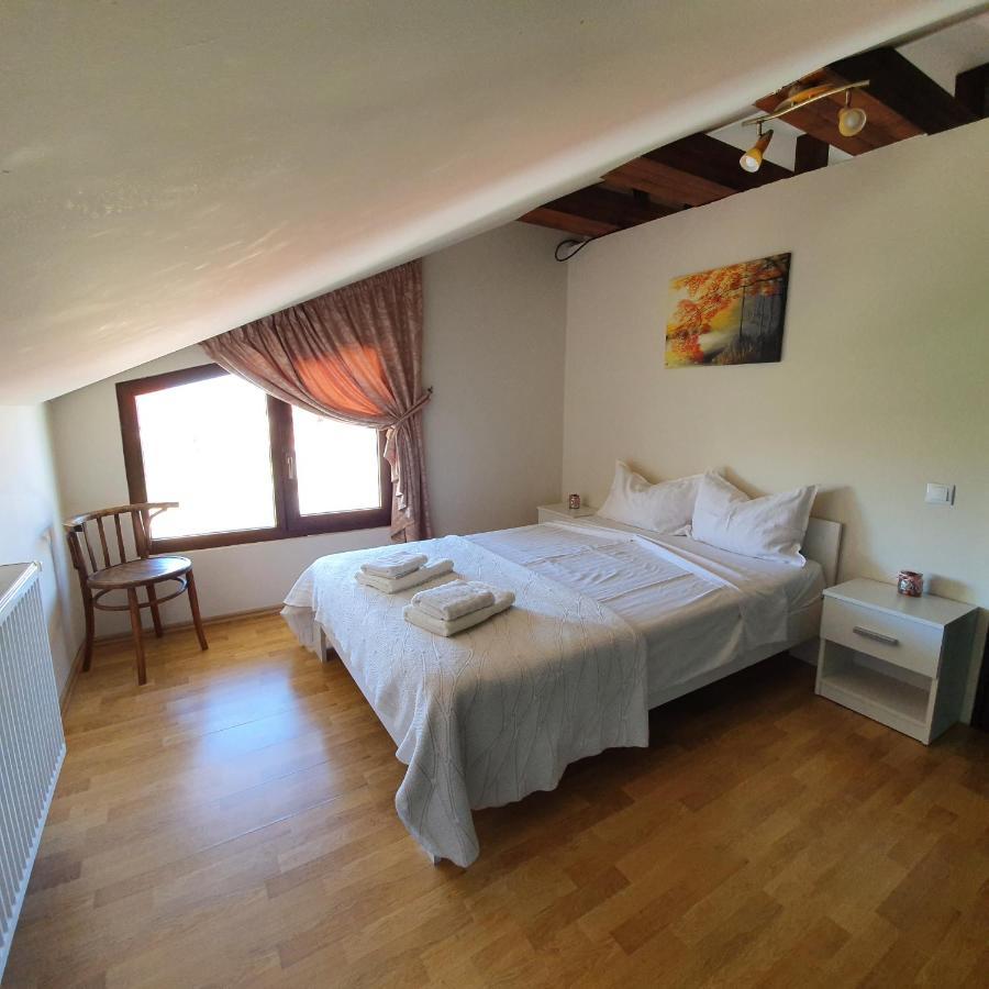 De La Lugas 3* Oradea