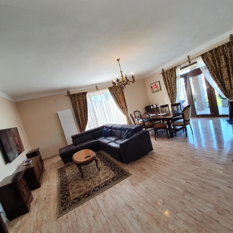 De La Lugas Gasthof Oradea